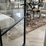 Modern Luxurious 90 M2 *