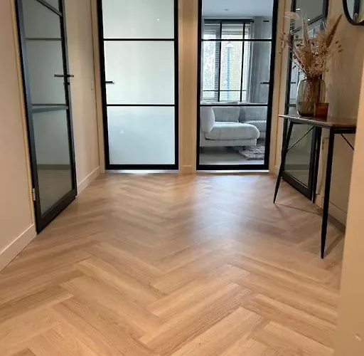 Modern Luxurious 90 M2