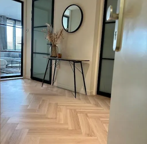 Modern Luxurious 90 M2 Appartamento *